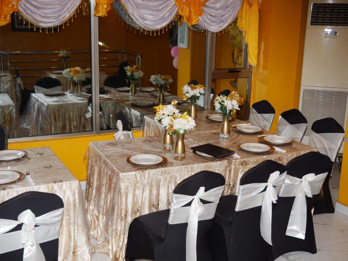 Marriot Metropolitan Hotel Douala Kültér fotó
