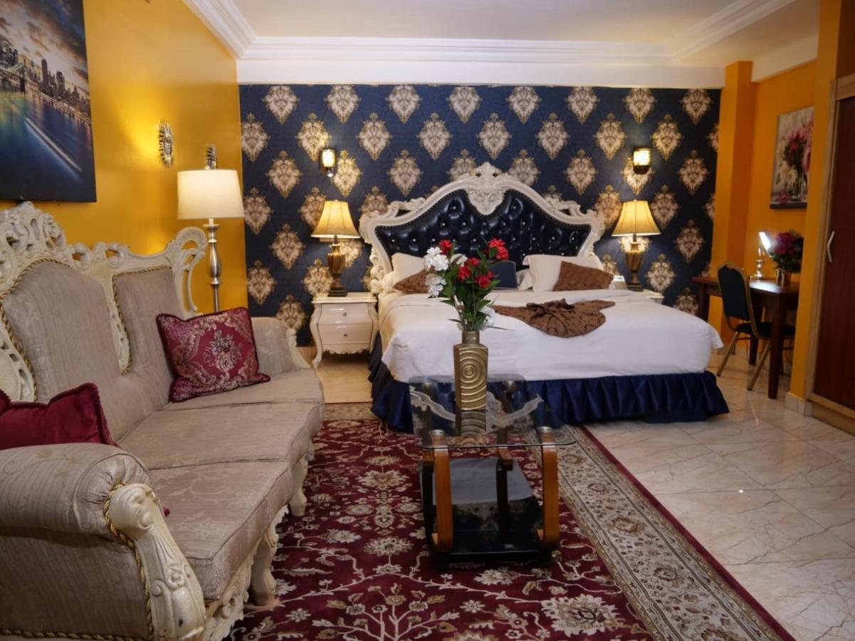 Marriot Metropolitan Hotel Douala Kültér fotó